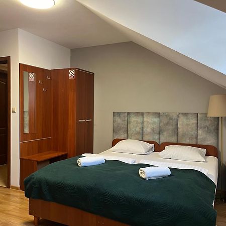 Kamienica Przy Bramie Hotel Opatow  Eksteriør billede