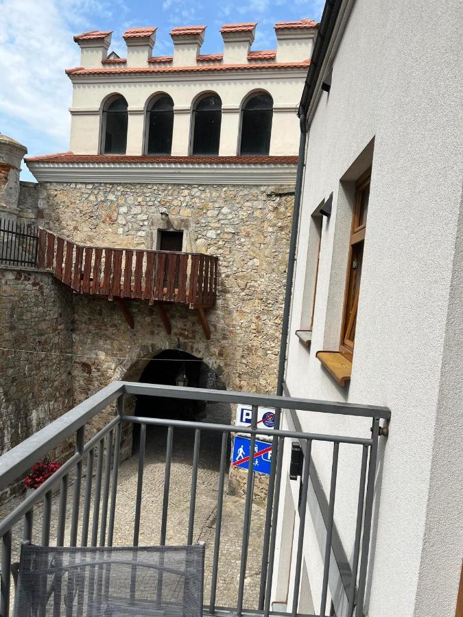 Kamienica Przy Bramie Hotel Opatow  Eksteriør billede