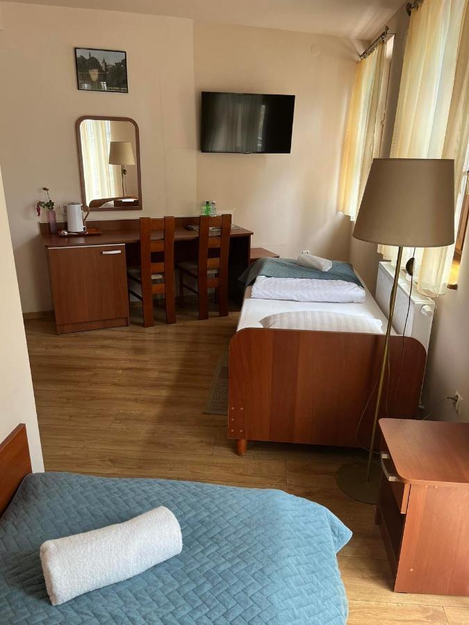 Kamienica Przy Bramie Hotel Opatow  Eksteriør billede